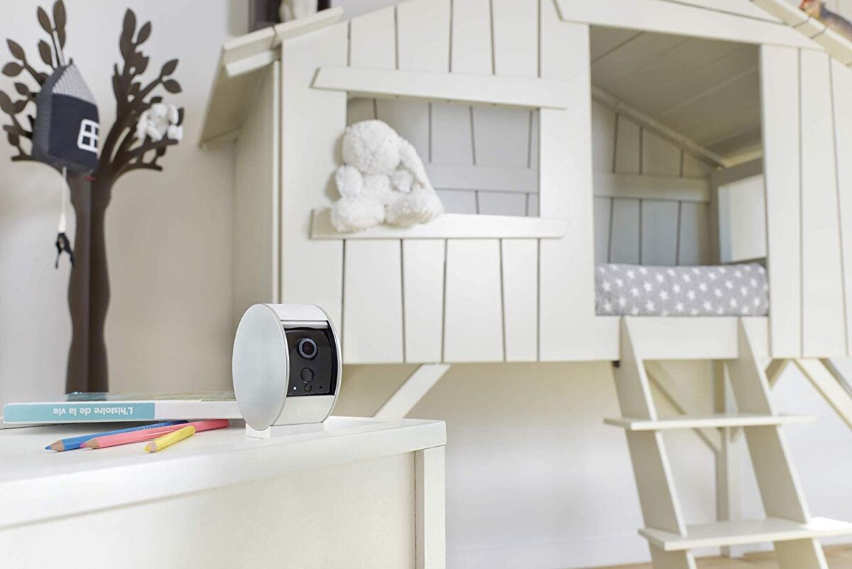 Camera Video HD de interior Somfy Protect, Vedere pe timp de noapte, Zoom de 8x, Compatibil cu TaHoma, Amazon Alexa, IFTTT si Works With Nest - imagine 4