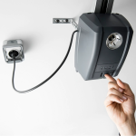 Kit automatizare pentru usa de garaj Somfy GDK 700, Motor 24V, Blocare anti-furt - imagine 4