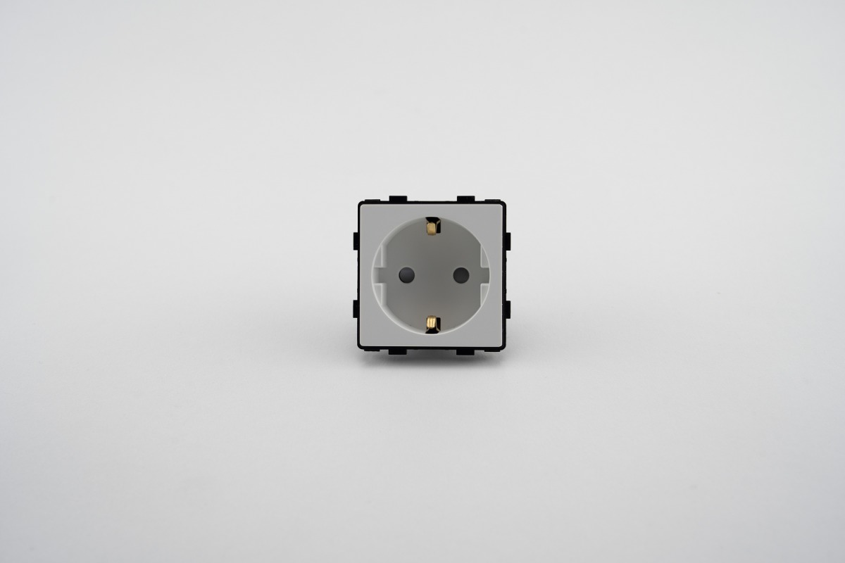 Modul Priza Simpla Fara Rama Din Sticla LUXION - imagine 5